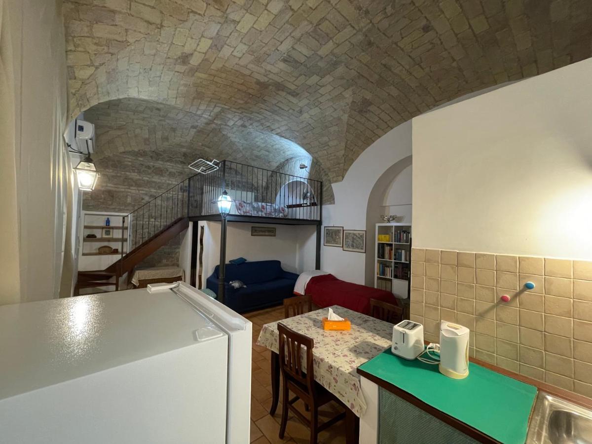 רומא Royal Holiday House At The Center מראה חיצוני תמונה